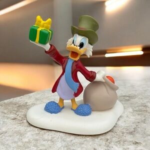 Department 56 "A Merry Mickey Christmas, Cratchits!" Scrooge McDuck